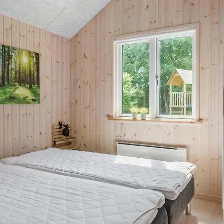 Stunning In With Sauna * Dannemare